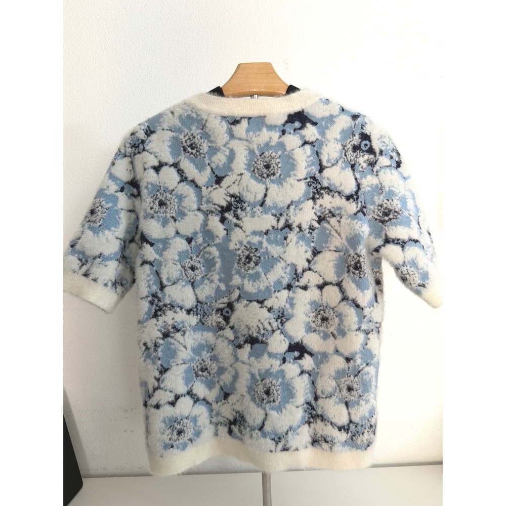 Rachel Zoe Blue White Floral Fuzzy Knit Short Sleeve Sweater Top Medium RN 75343 - Picture 2 of 5